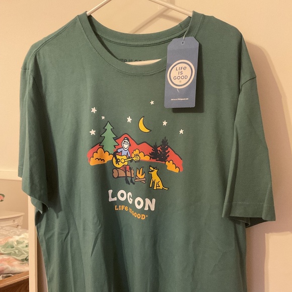 LIFE IS GOOD  CRUSHER TEE XL NWT - Picture 1 of 2